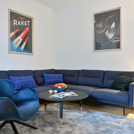 Cozy 2 Bedroom In Charlottelund