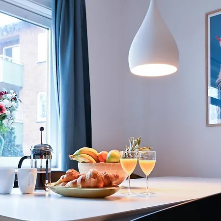 Cozy 2 Bedroom In Charlottelund Apartment *